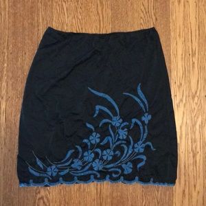 Vintage appliqué slip